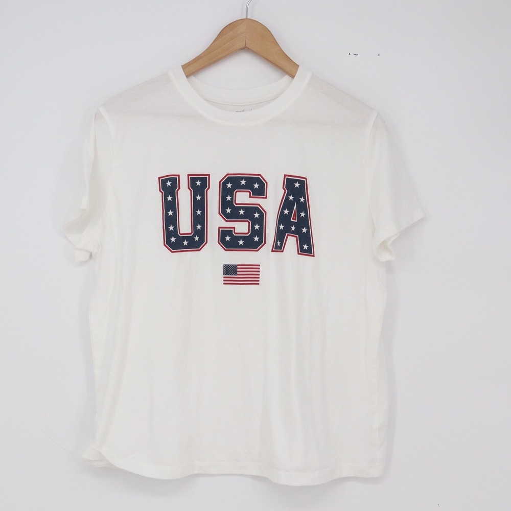 Universal Thread T-Shirt Women L Graphic White USA Patriotic Flag Excellent